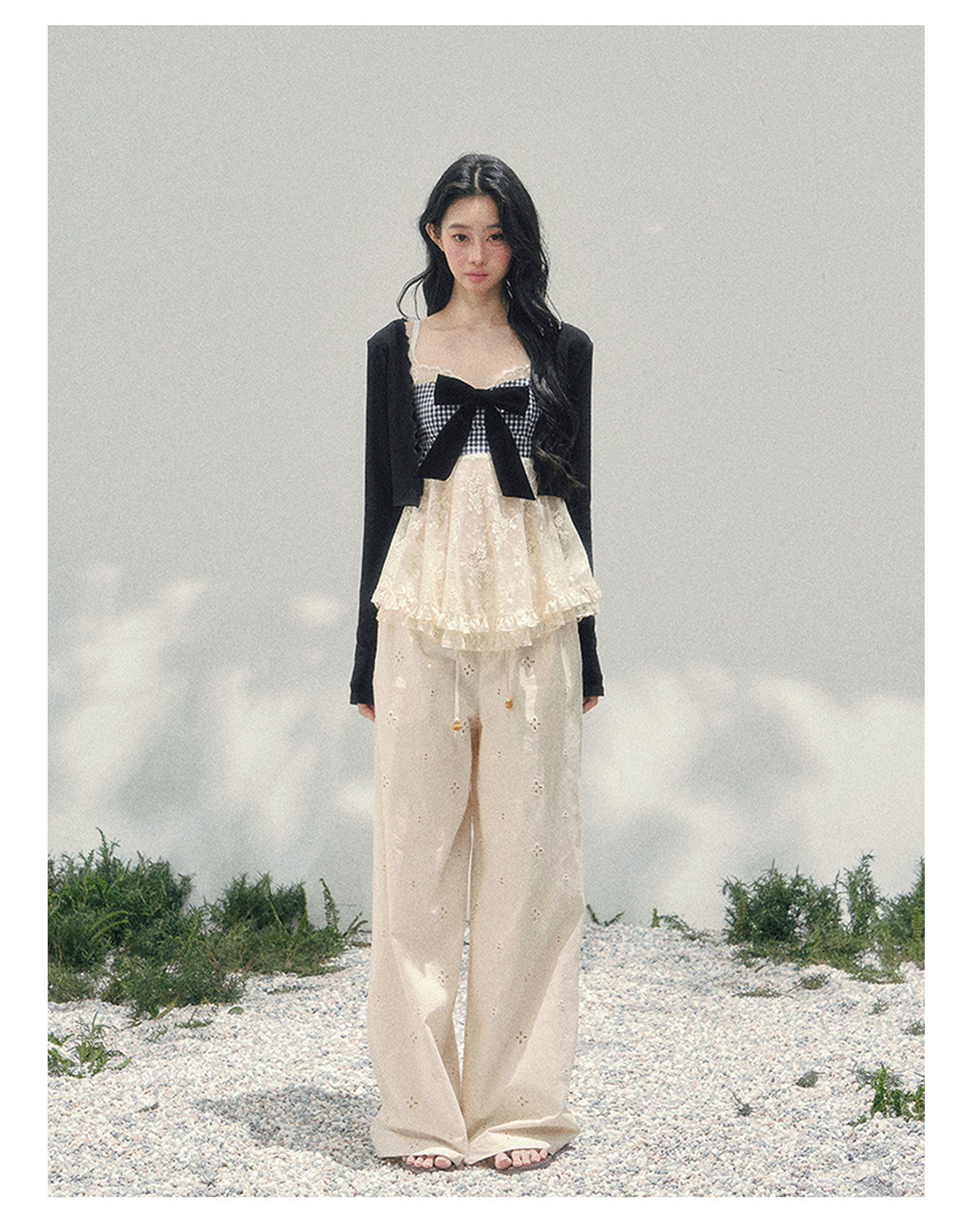 ShaoYeYan Aomalm She Passes Through Blossoms Bow Lace Plaid Tee