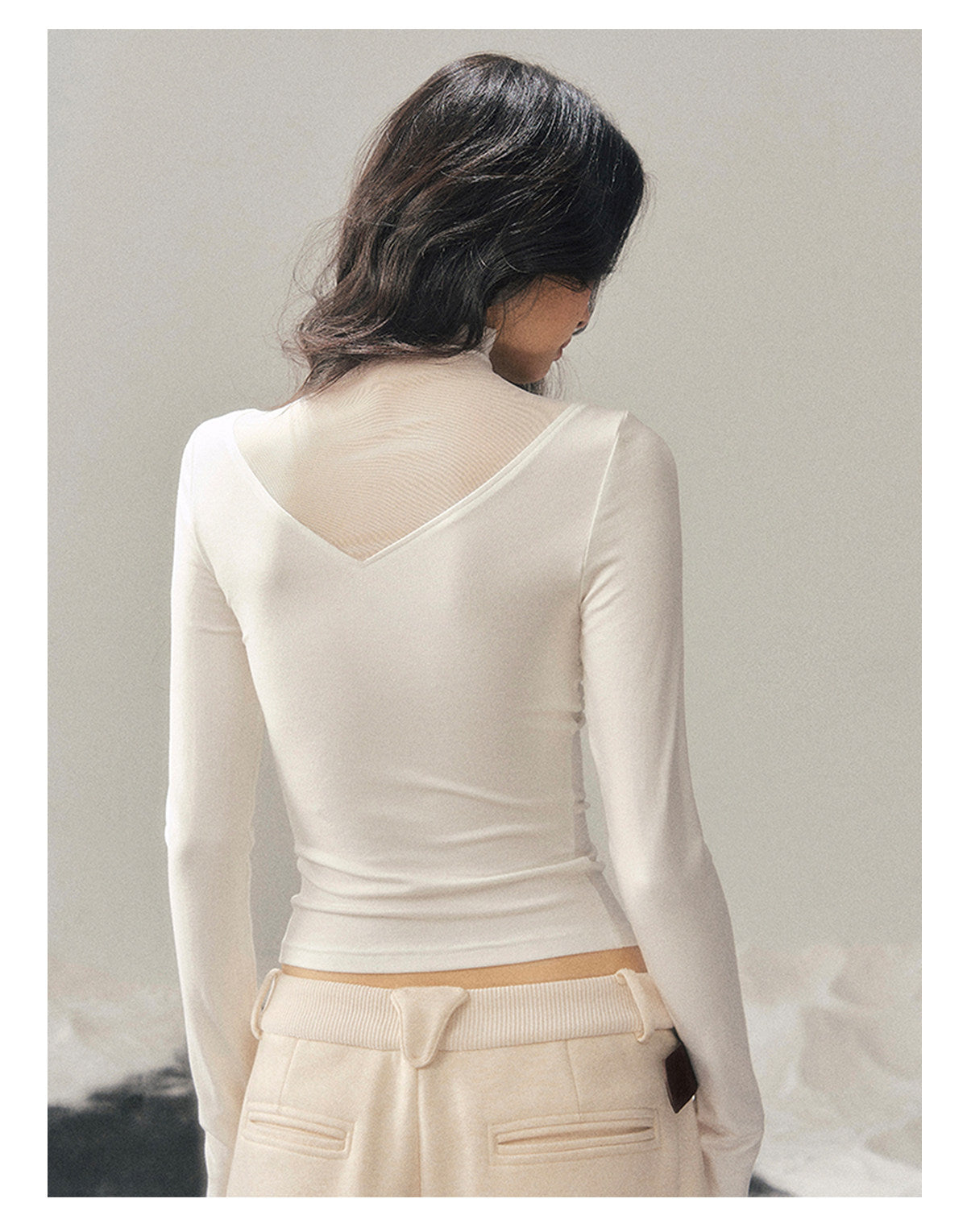 ShaoYeYan Aomalm Her Fading Curve High-Neck Lace Camisole