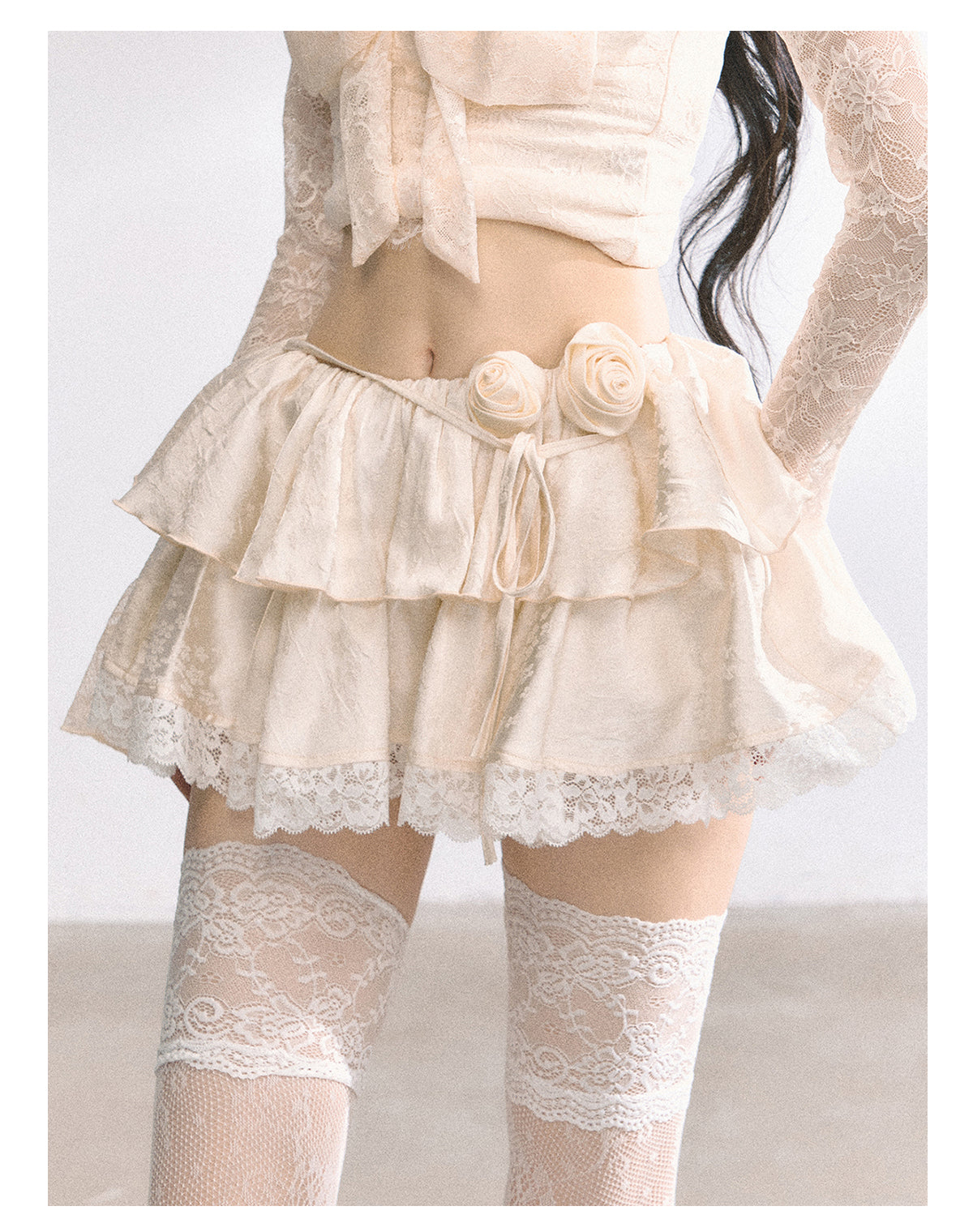 SHAOYEYAN French Lace Floral Mini Skirt
