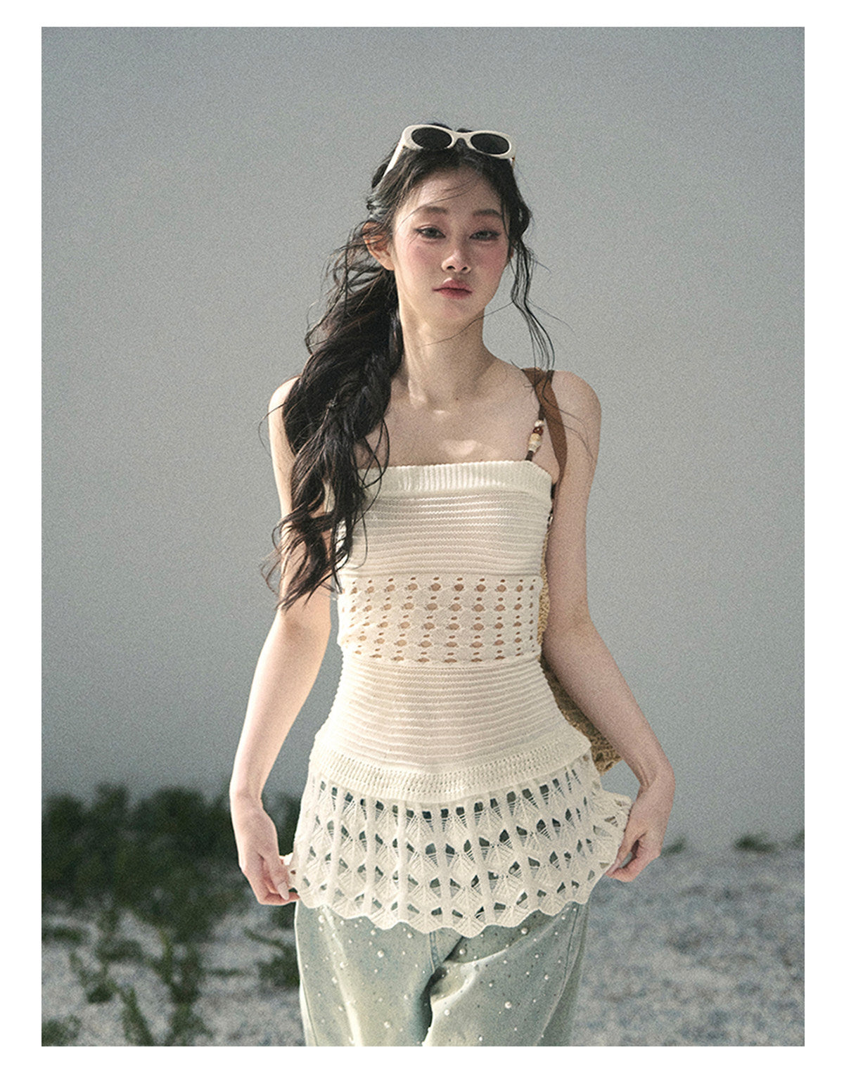 ShaoYeYan Aomalm Gap of Existence French Knit Hollow Cami