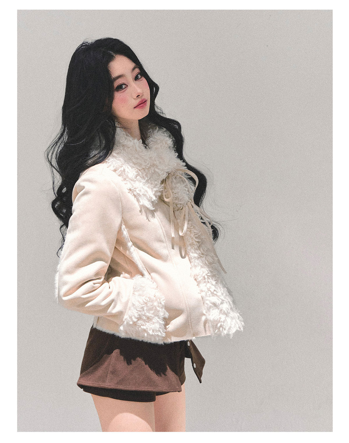 ShaoYeYan She Melts Into Winter Fur-Trimmed Coat