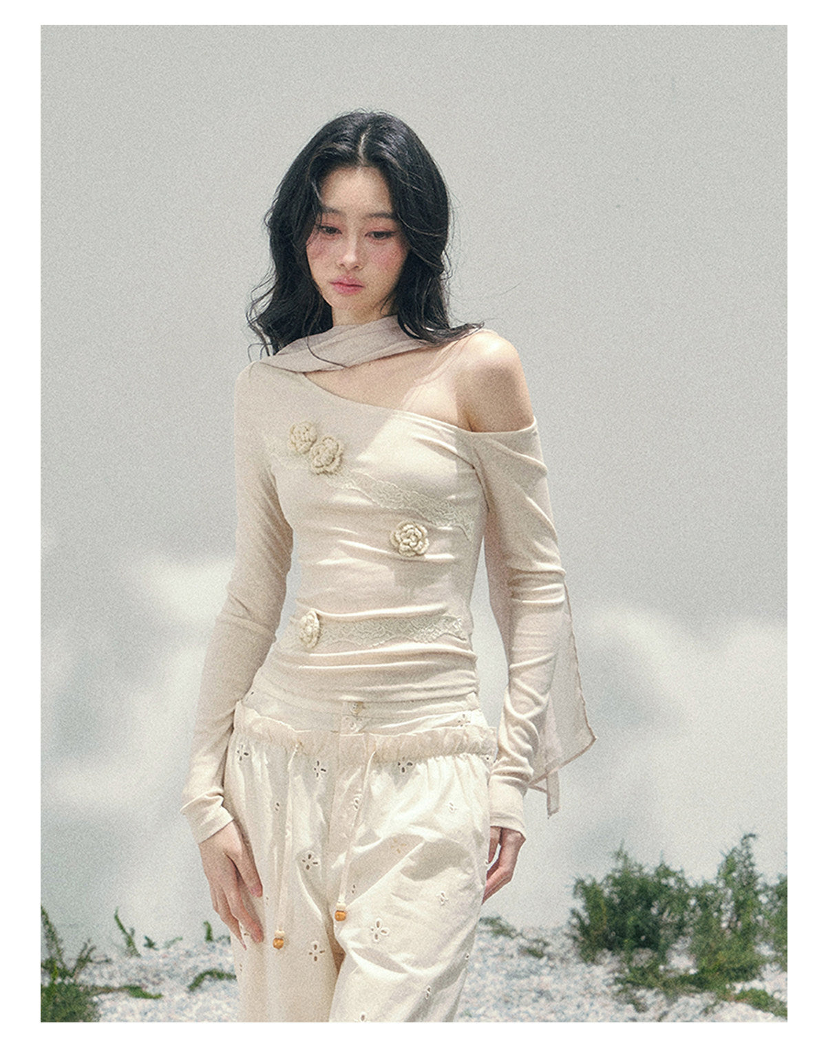 ShaoYeYan Aomalm Rose's Whisper 3D Floral Off-Shoulder Tee