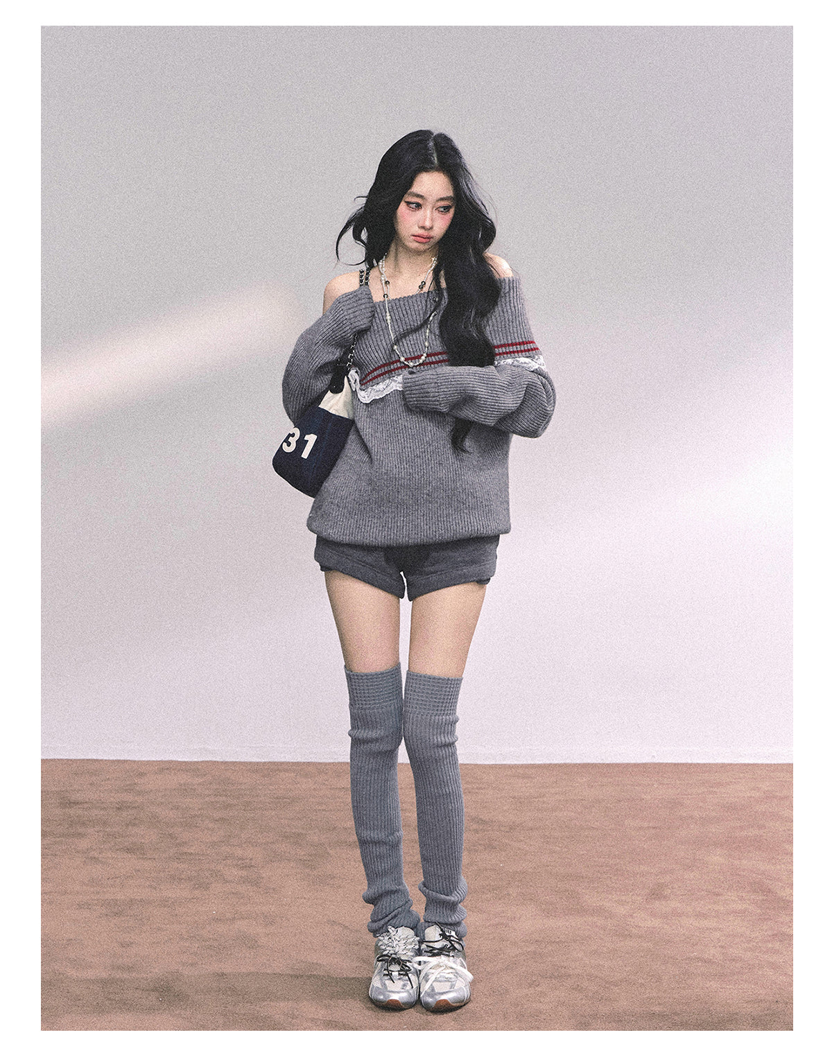 ShaoYeYan British Wit American Academia Lace Off-Shoulder Sweater