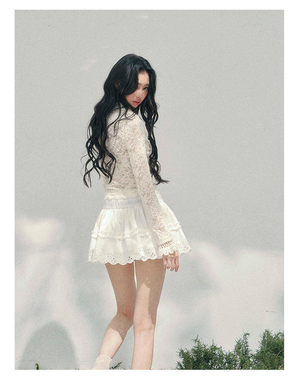 ShaoYeYan Aomalm Out-of-Focus Monologue Fake Two-Layer Lace Top