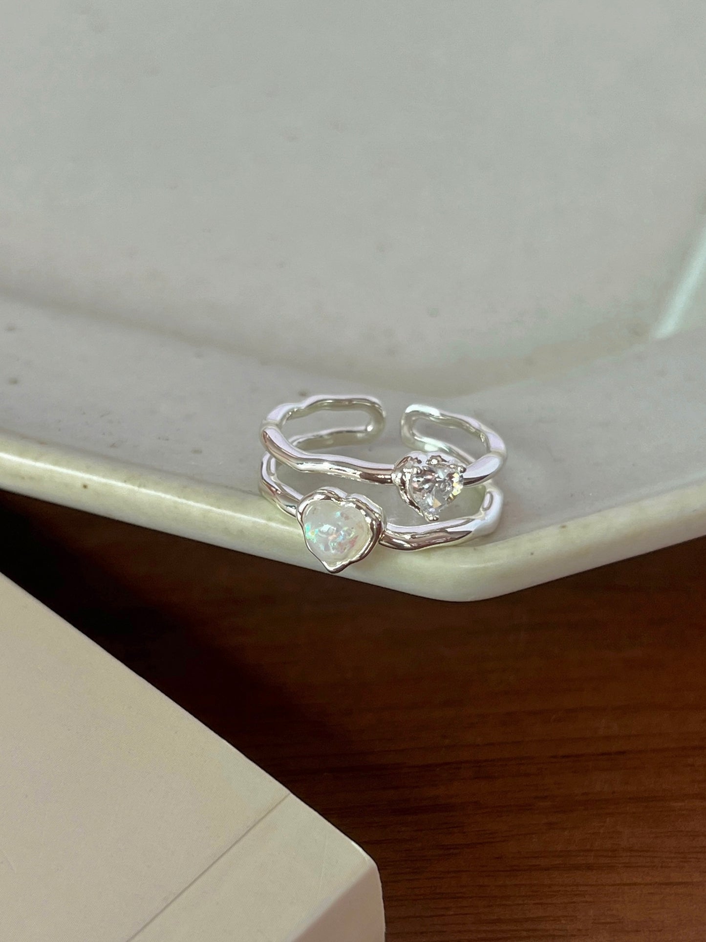 VIGVOG Geometric Pearl Ring