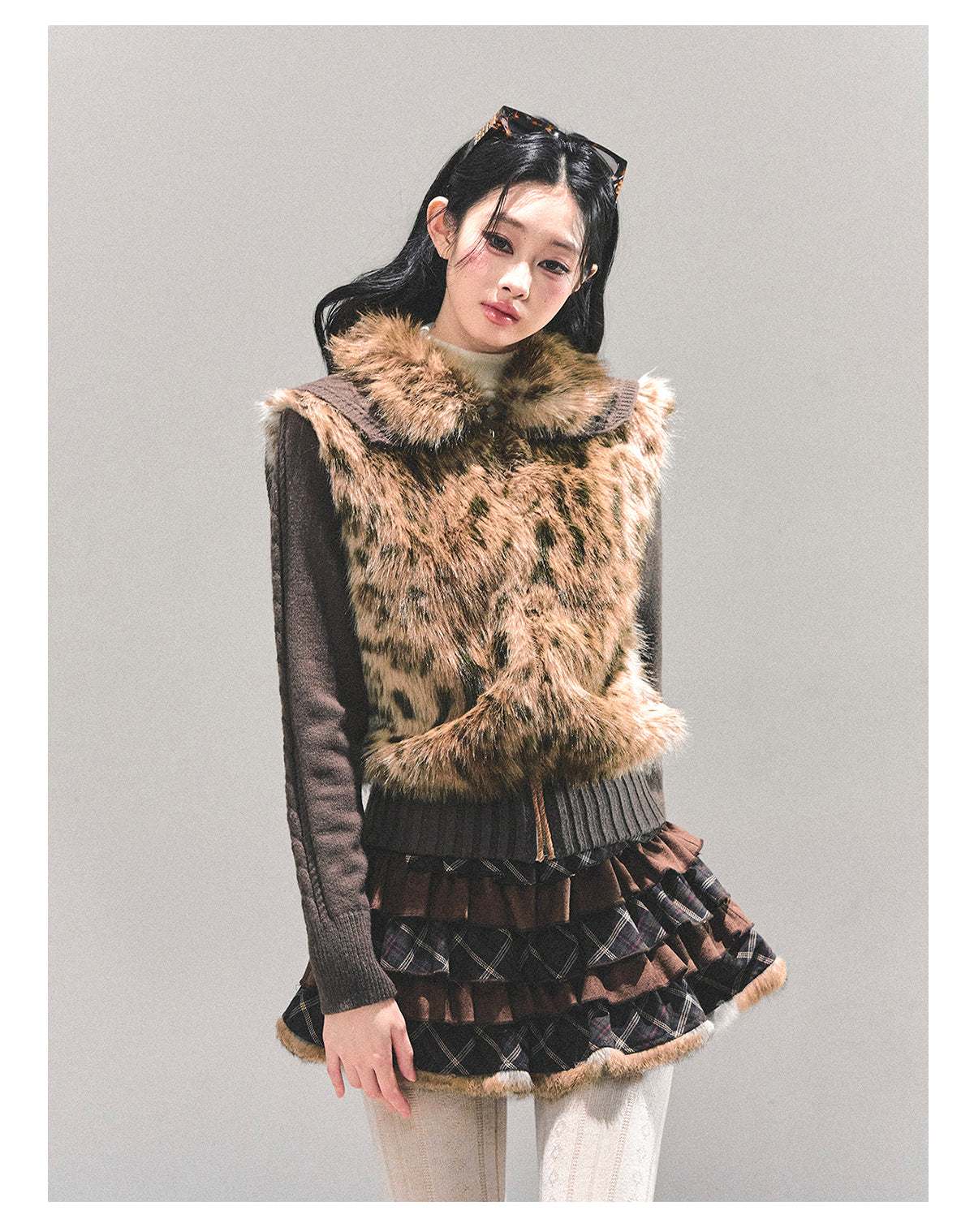 ShaoYeYan She Walks Through Wilderness Fake Two-Layer Coat