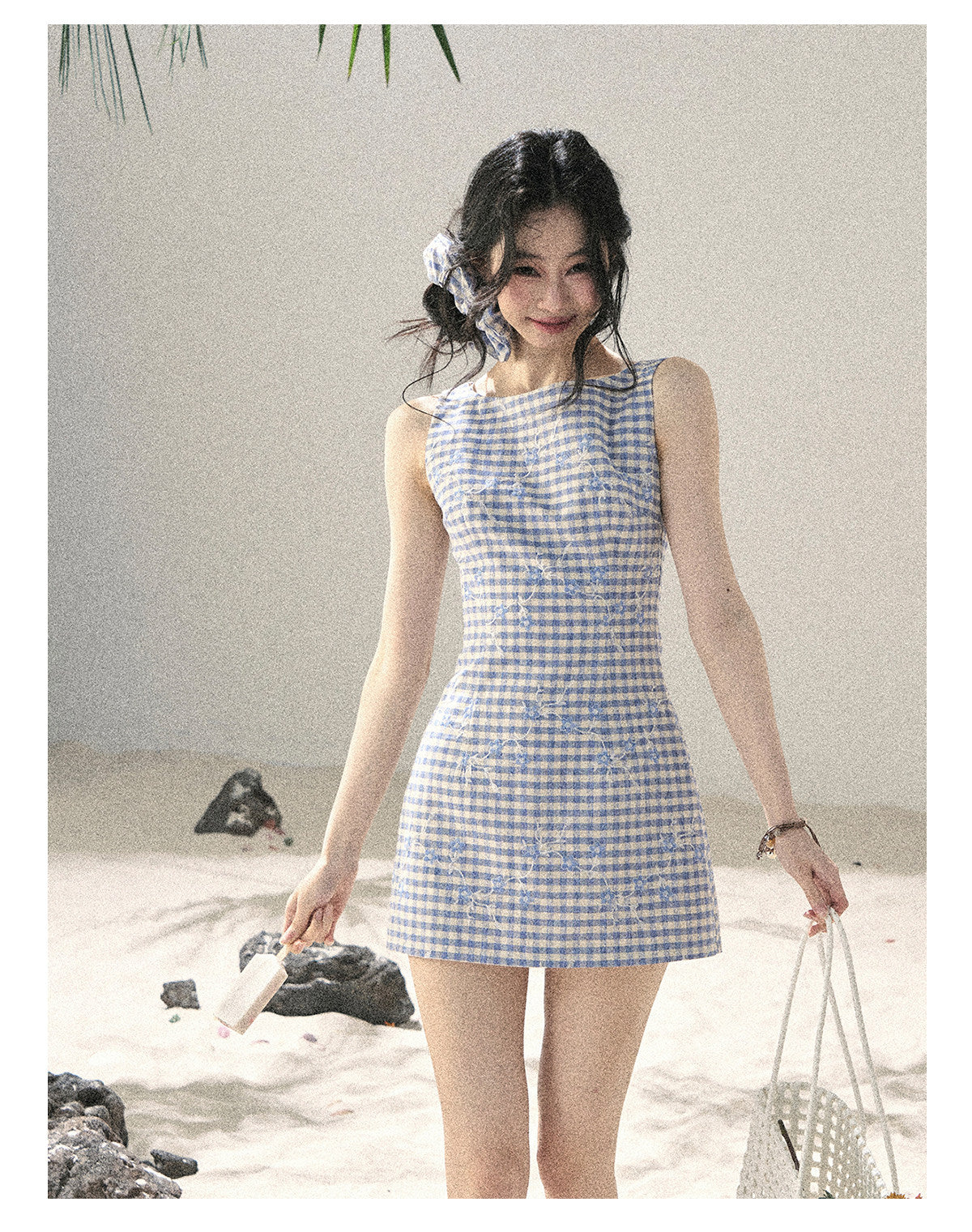 ShaoYeYan Aomalm Gentle Breeze Brushes the Waves French Vacation Embroidered Plaid Dress