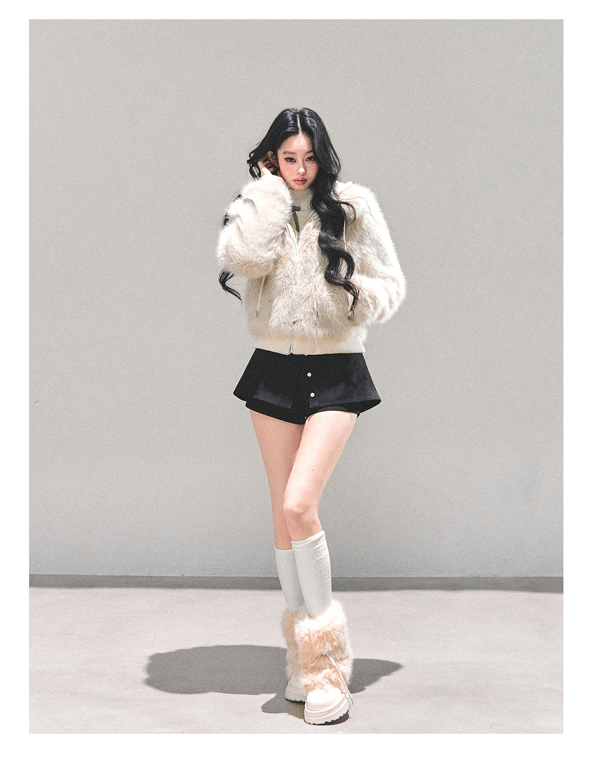 ShaoYeYan Only She Treads Through Snow Fake Two-Layer Hooded Coat