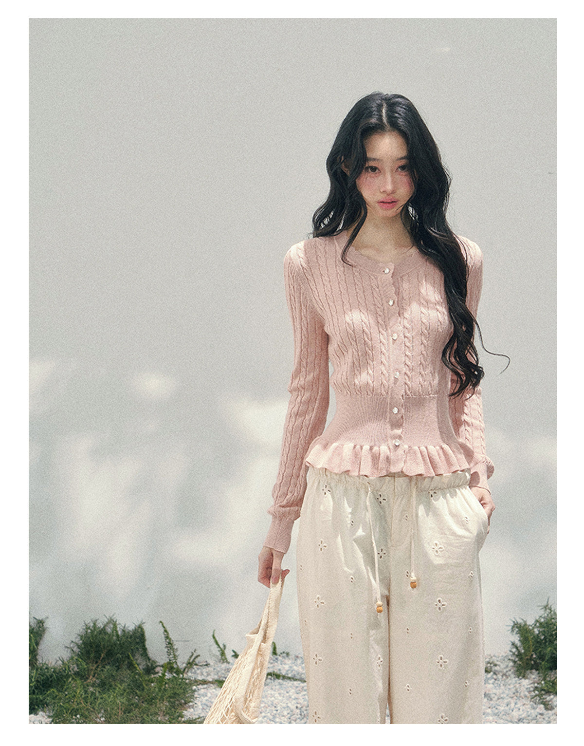 ShaoYeYan Aomalm Pearl's Gentle Ode Waist-Defining Ruffle Sweater
