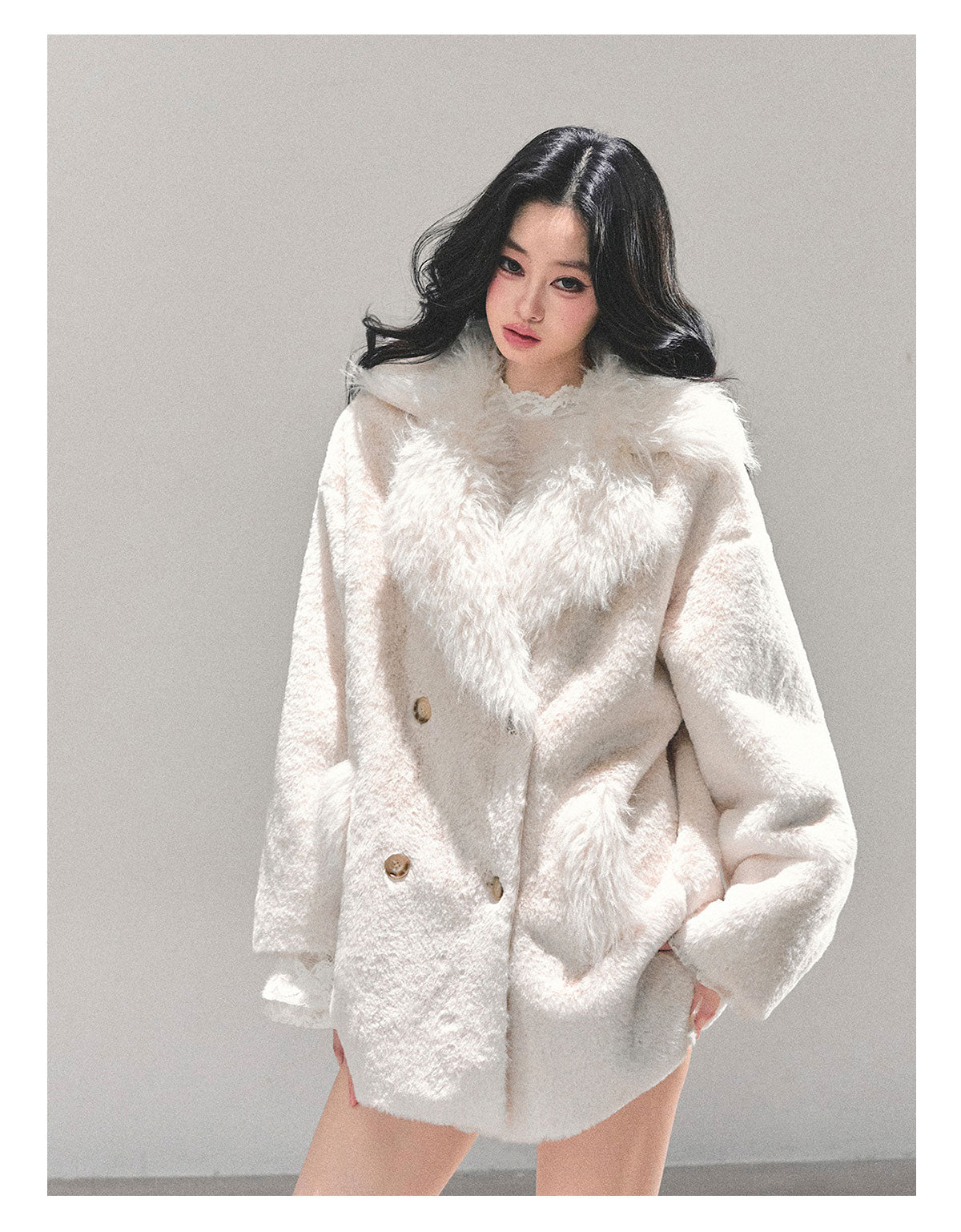 ShaoYeYan She Walks Into Void Fur-Trimmed Coat